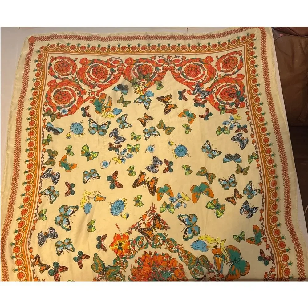 Vintage butterfly print